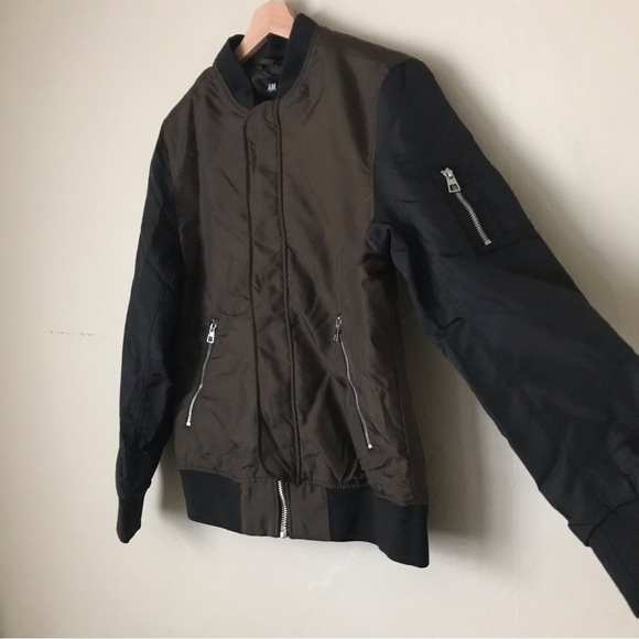 H&M Green & Black Bomber Jacket with Silver Hardware - Size Small (S) - Picture 2 of 5